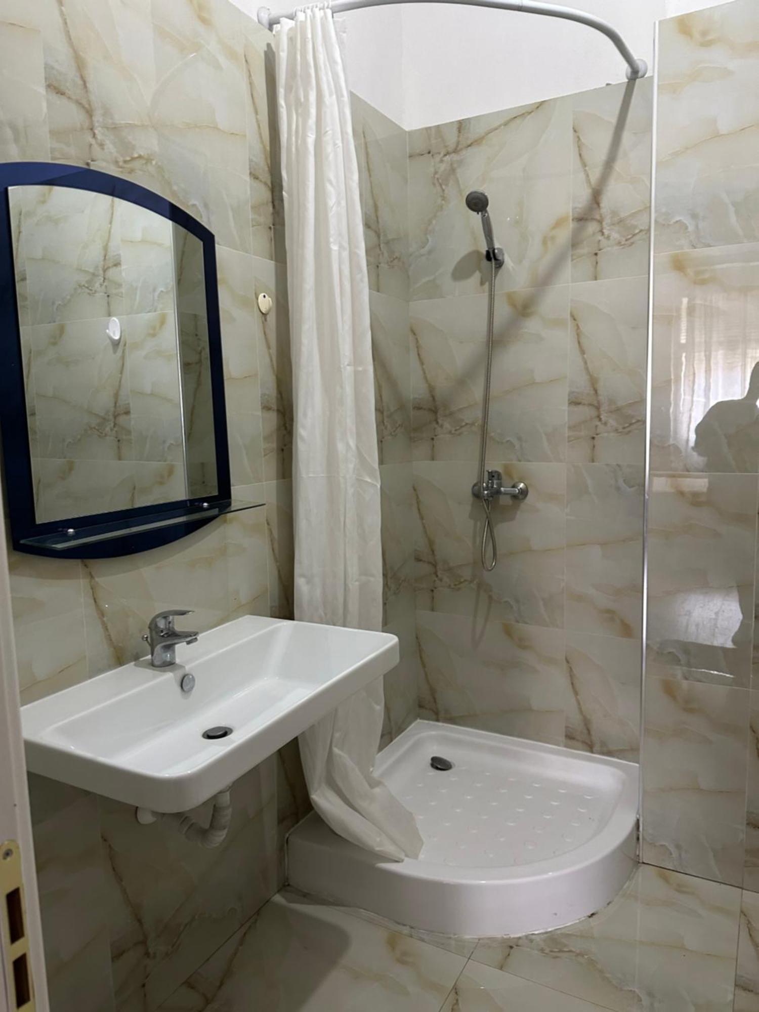 Ambassador Tirana Apartment 外观 照片